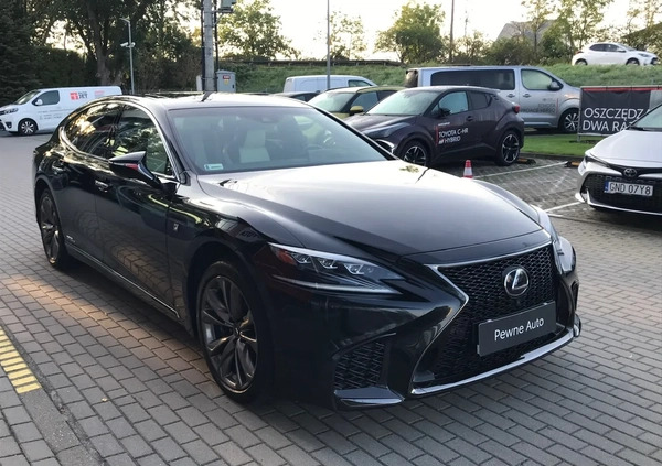 Lexus LS cena 250000 przebieg: 117800, rok produkcji 2017 z Hajnówka małe 742